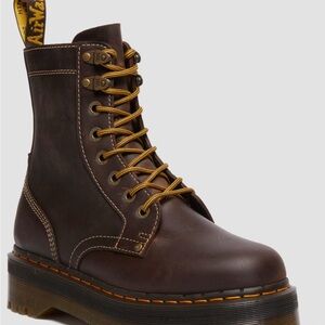 Dr Marten JADON ARC
Crazy Horse Platform Boots